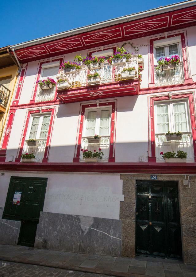 Ferienwohnung La Casa Roja De Saioa Lekeitio Exterior foto